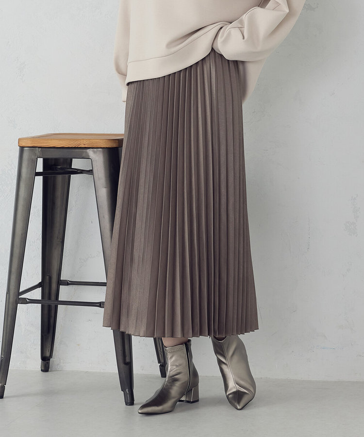 エンボス加工プリーツスカート（38-50FM52-205）｜コムサモデルズ