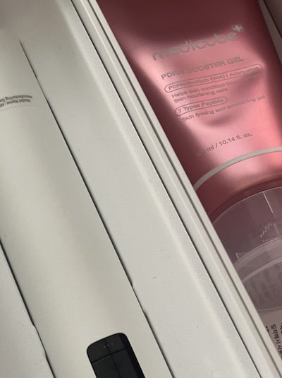 Qoo10] メディキューブ ハイフォーカスショットプラス : 美容・健康家電