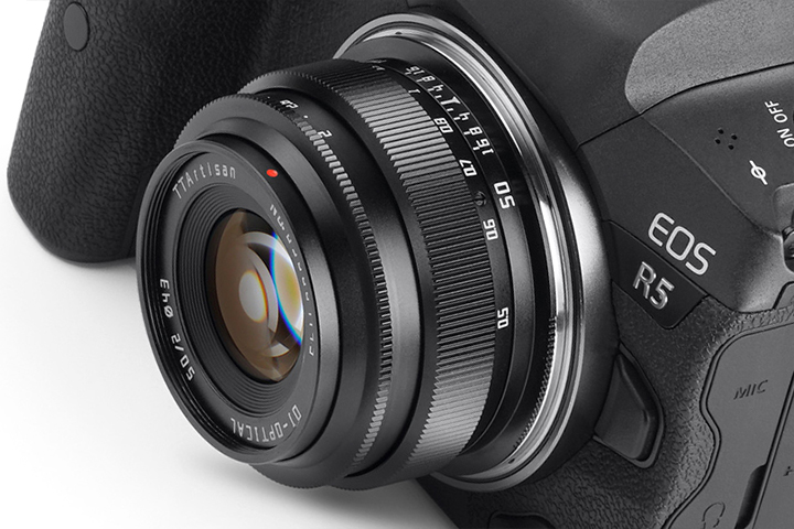 1万円台のフルサイズ対応パンケーキレンズ「TTArtisan 50mm f/2」に