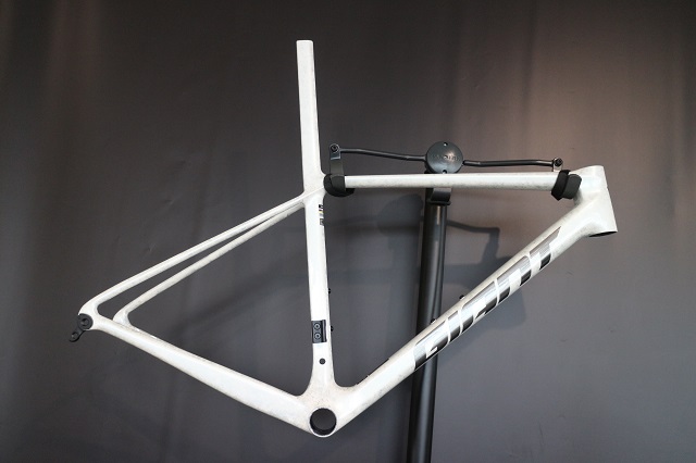 GIANT】TCR ADVANCED SL FRAME SET 入荷情報 ｜ ジャイアントストア名古屋