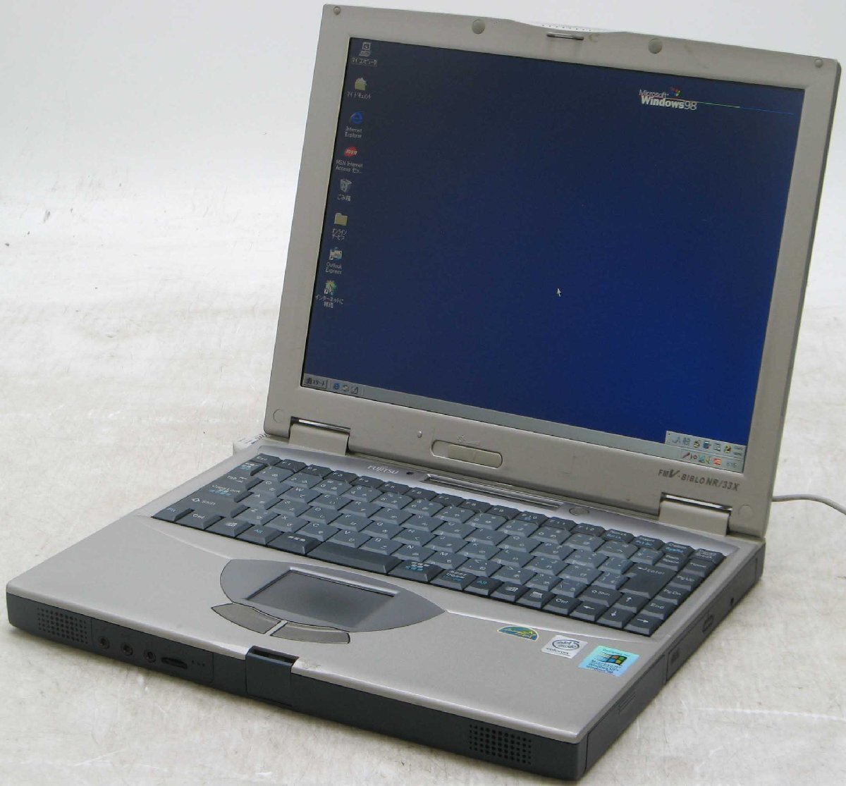 価格.com - 富士通 FMV LIFEBOOK MH380/1A FMVM381AW2 [アーバン