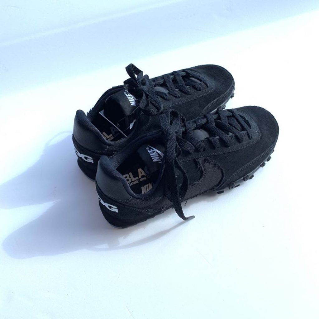 BLACK COMME des GARCONS × NIKE WAFFLE RACERが国内発売中 | God