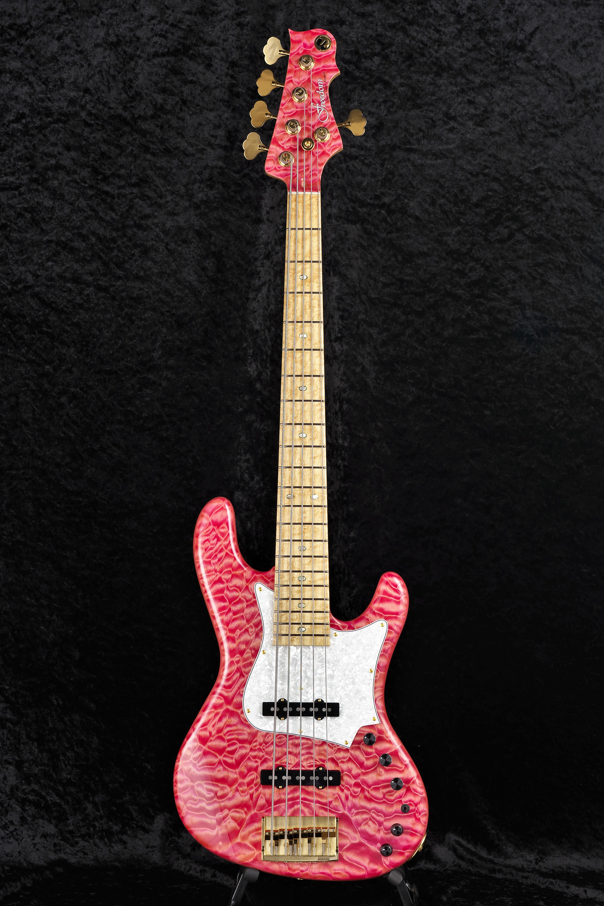 Basses - Freedom Custom Guitar Research