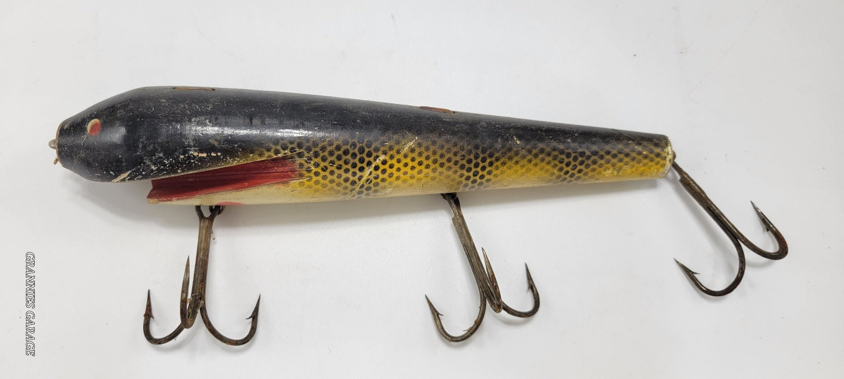 Vintage Wood Black, Yellow and Red 3 Hook 8