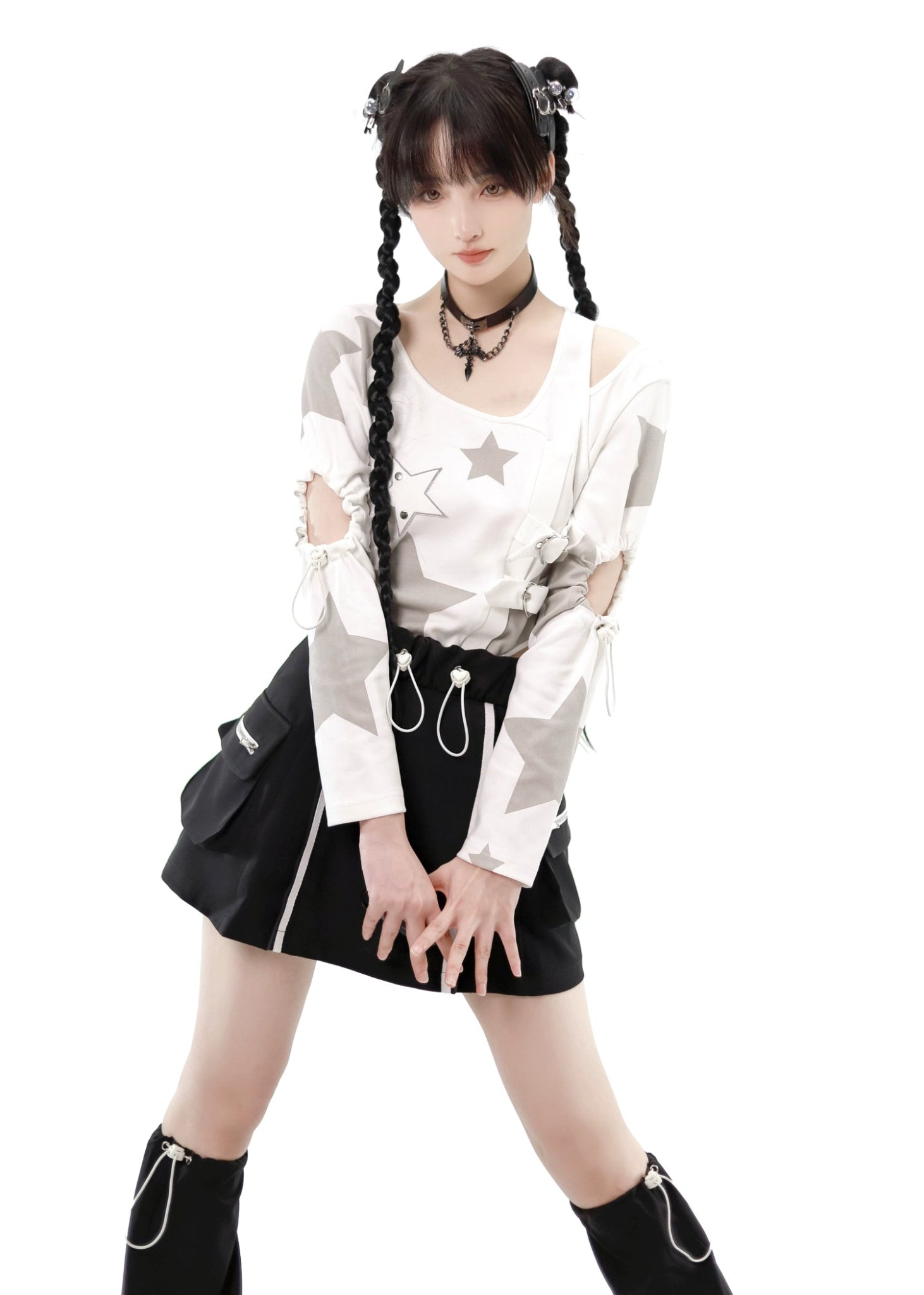 星空を駆け抜ける小悪魔のY2Kセットアップ – 個性的なファッション通販