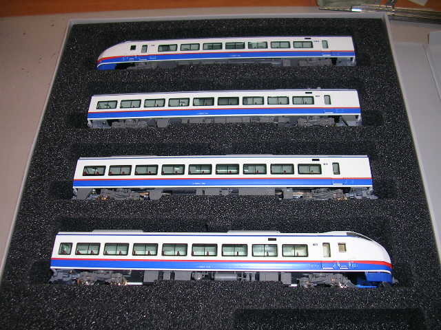 第1178回 10800円のジャンクなE653系をいじる: 島々な人