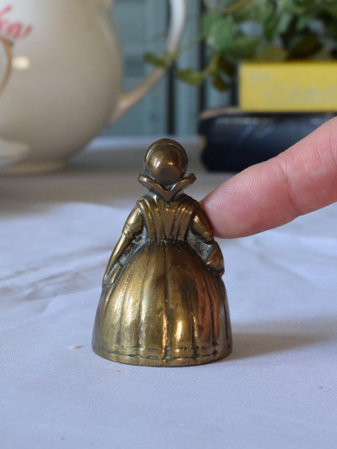 英国から届いたアンティークの真鍮製雑貨、小さくて可愛いアンティーク