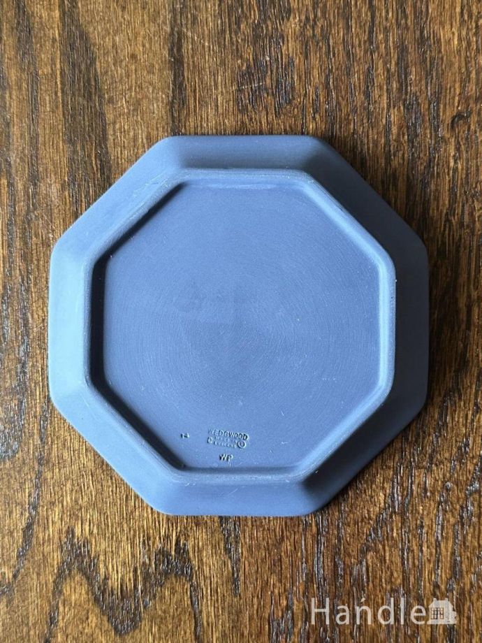 ウェジウッド社ジャスパーウェア、ポーランドブルー色のアンティークの