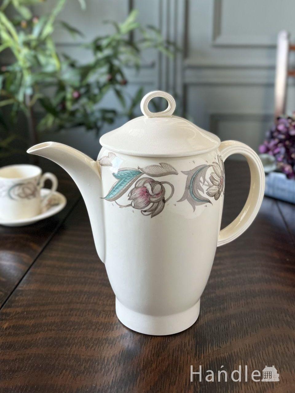 英国のアンティークシルバー食器、シルバープレートのティーポット(k