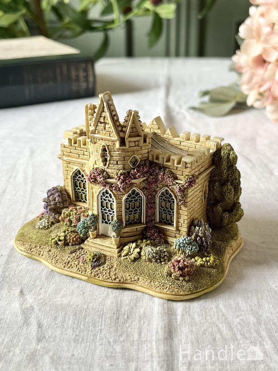 イギリスで見つけたアンティークのオブジェ、可愛いネズミのフィギュ