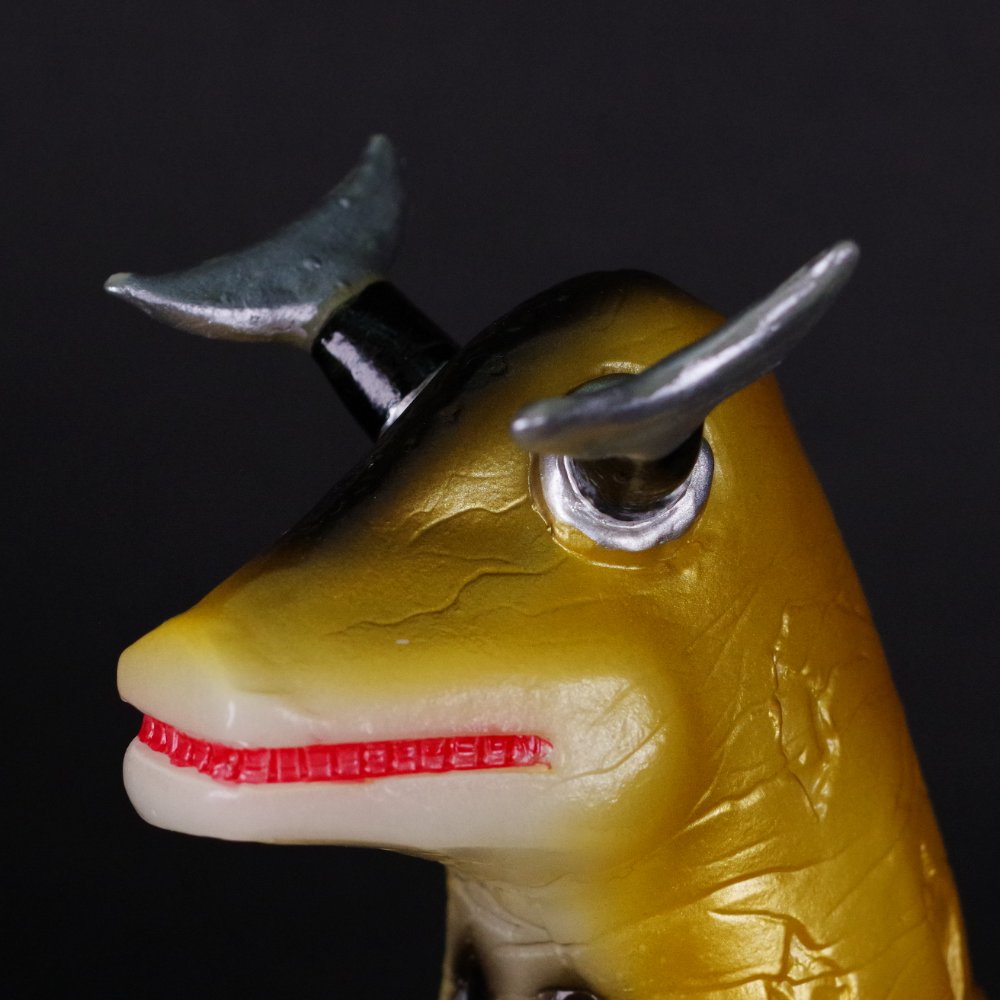 1月30日(火)12時より受注受付開始】【ブルマァク】エレキング(蓄光