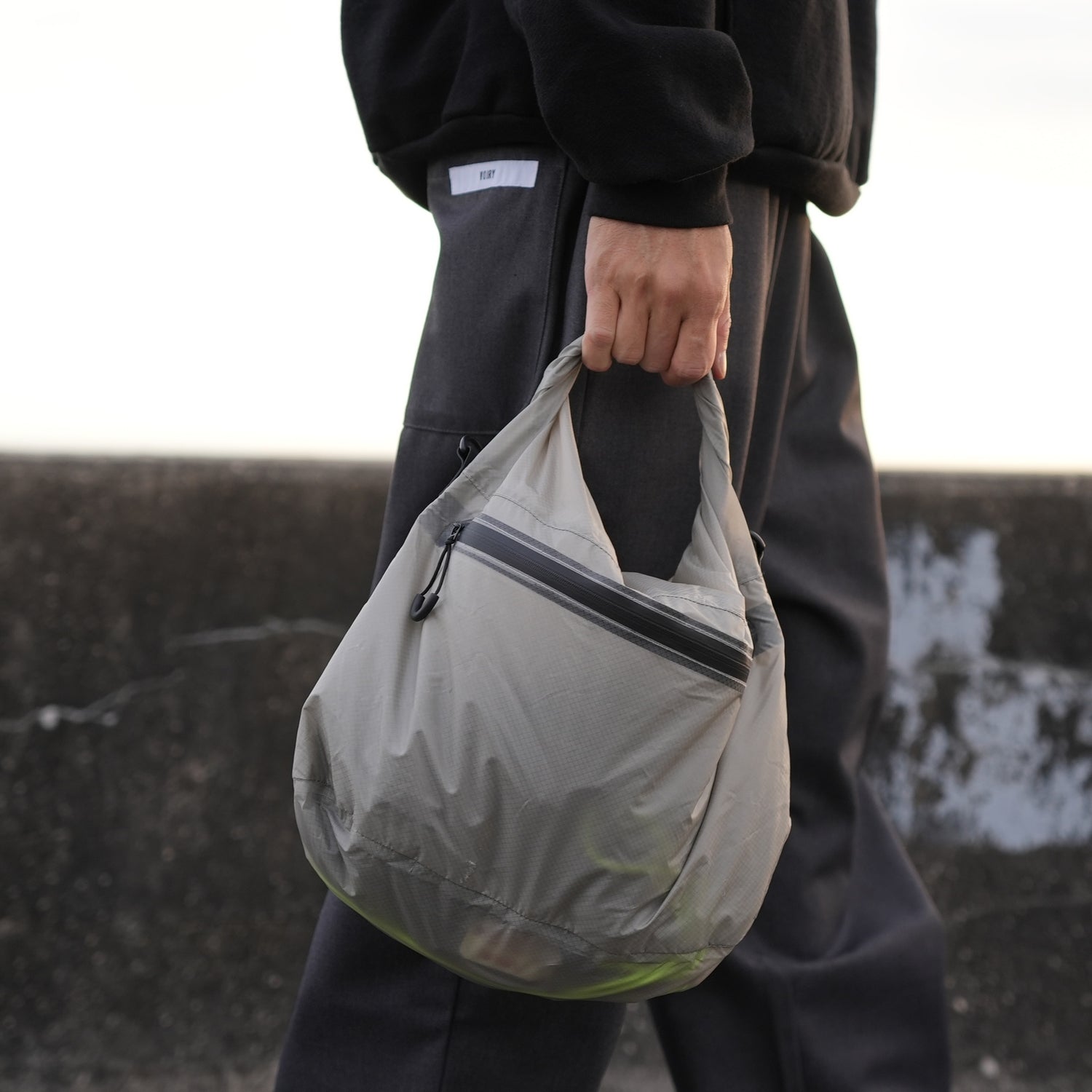 機能派2WAY防水ロールトップバッグ – HATCH