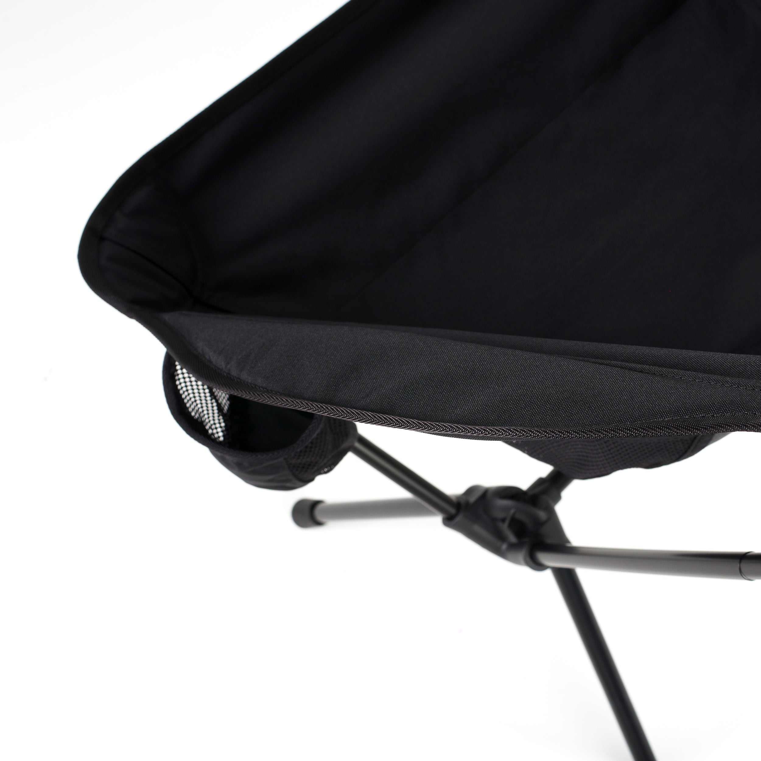 Savanna Chair - Blackout Edition – Helinox Japan