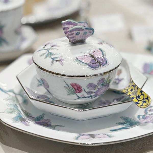 ヴィクトリア・プレーン] ミニティーポットフタ トリ