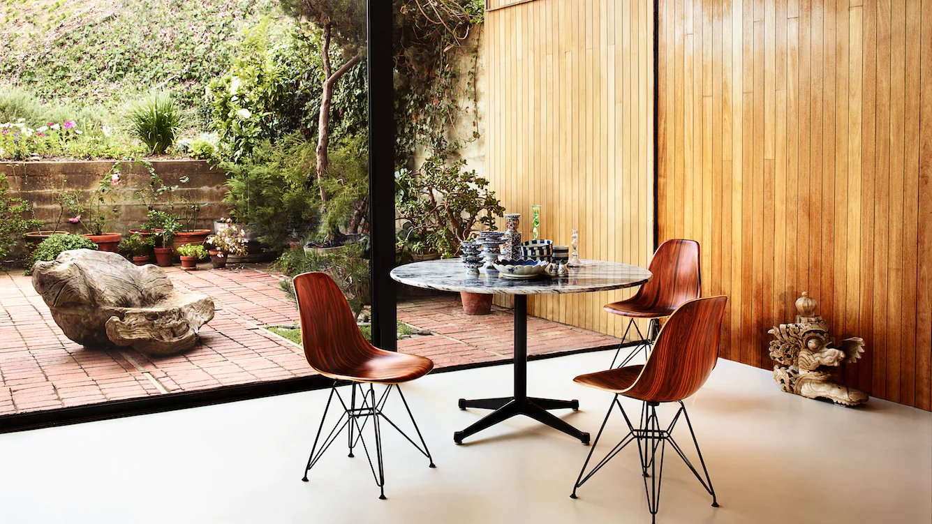 イームズウッドシェルチェア - ワイヤーベース | ハーマンミラーストア