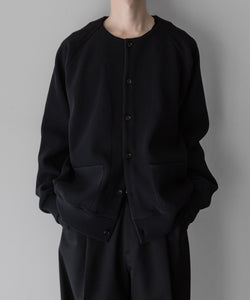 stein / シュタイン】GRADATION PLEATS CARDIGAN - BLACK | 公式通販