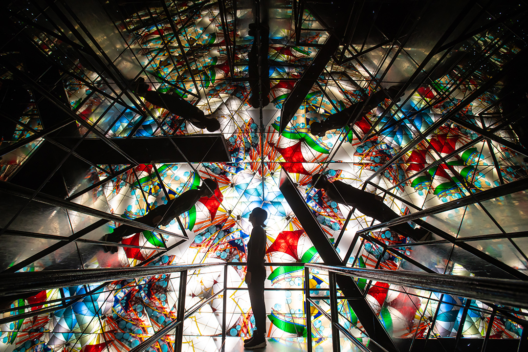 万華鏡の仕組みを体感！作り方も学べる「三河工芸ガラス美術館」へ