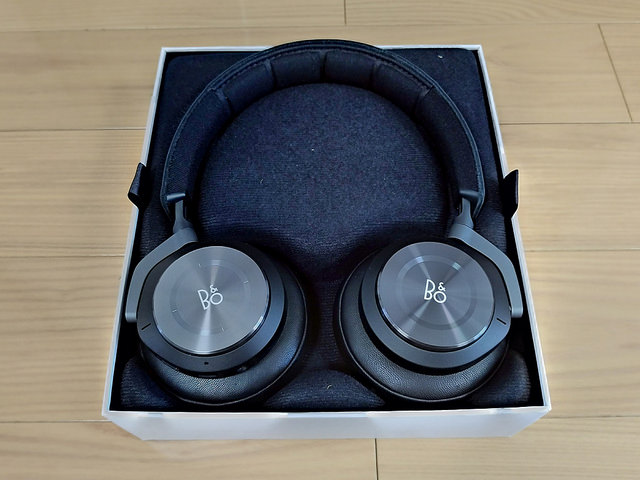 レビュー】デンマークの老舗オーディオメーカーB&Oの最高級ヘッドホン