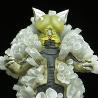 エクスプラスより、「大怪獣シリーズ」にプラチク星人が登場！ | 電撃