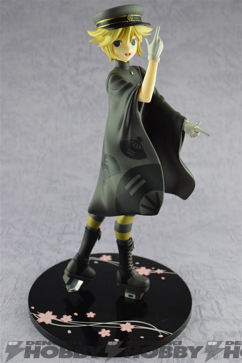 千本桜 feat. 初音ミク 鏡音鈴・鏡音錬」（FREEing）を製品レビュー