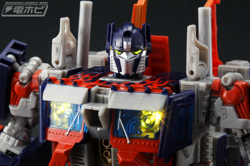 映画『トランスフォーマー』公開10周年＆新作映画2017年夏公開！タカラ