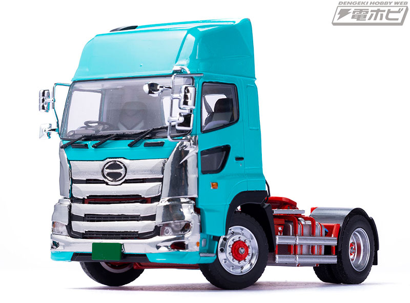 大型トラック「日野プロフィアSH 4×2」の1/50完成品モデルにライト