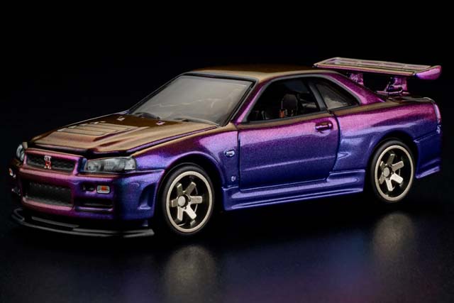 HWCにてRLC限定のNISSAN SKYLINE GT-R BNR34 （カメレオンカラー）発売