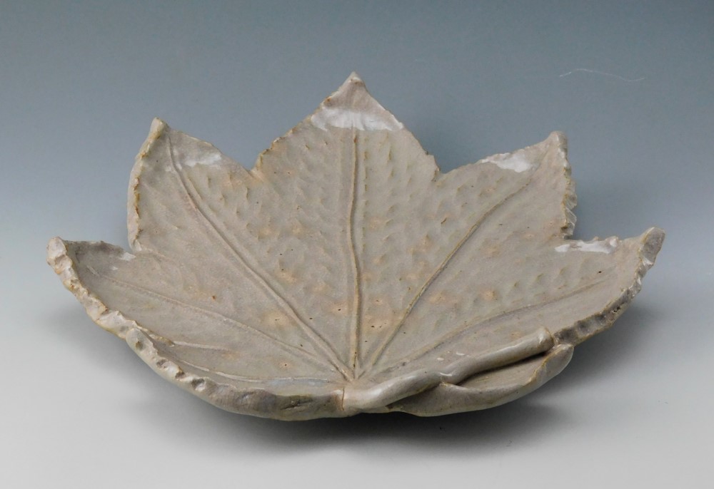 大和吉孝松緑 萩焼 紅葉形菓子鉢 | いとう鳳凰堂古美術店