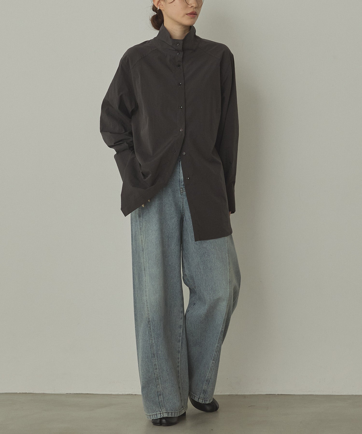 ARCHIVIO ダークグレー ハイネックシャツ ARCHIVIO ダークグレー