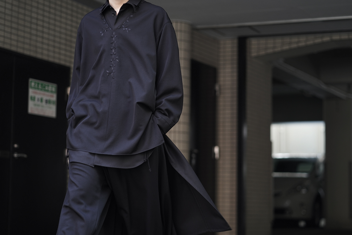 YOHJI YAMAMOTO REPLICA Embroidery Tunic Shirt | HUES 福岡セレクト
