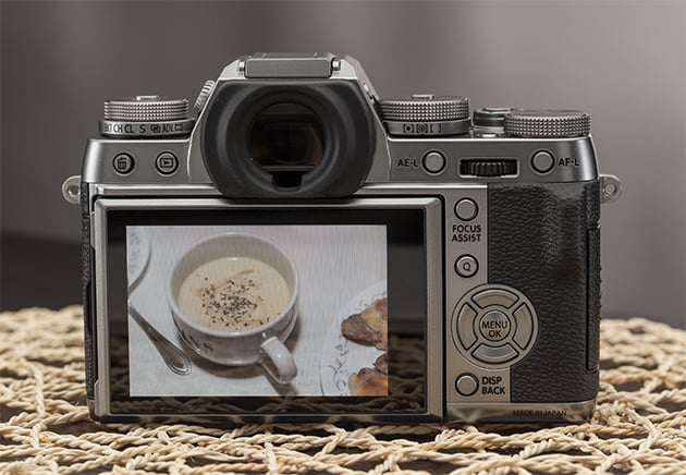 Fujifilm X-T1 Graphite Silver Edition Review | PCMag