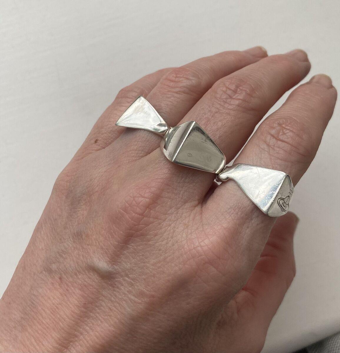 手頃な値段のVivienne Westwood ナックルダスターリングの偽物