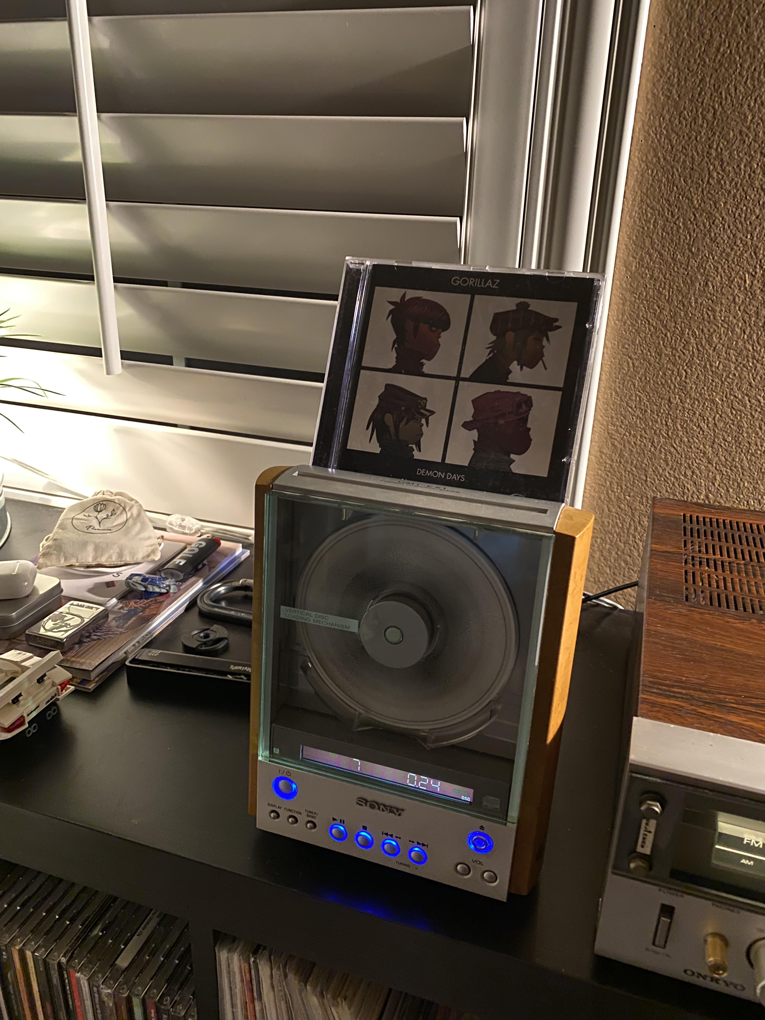 リサイクルショップで$9.99：Sony CMT-EX1 : r/BudgetAudiophile