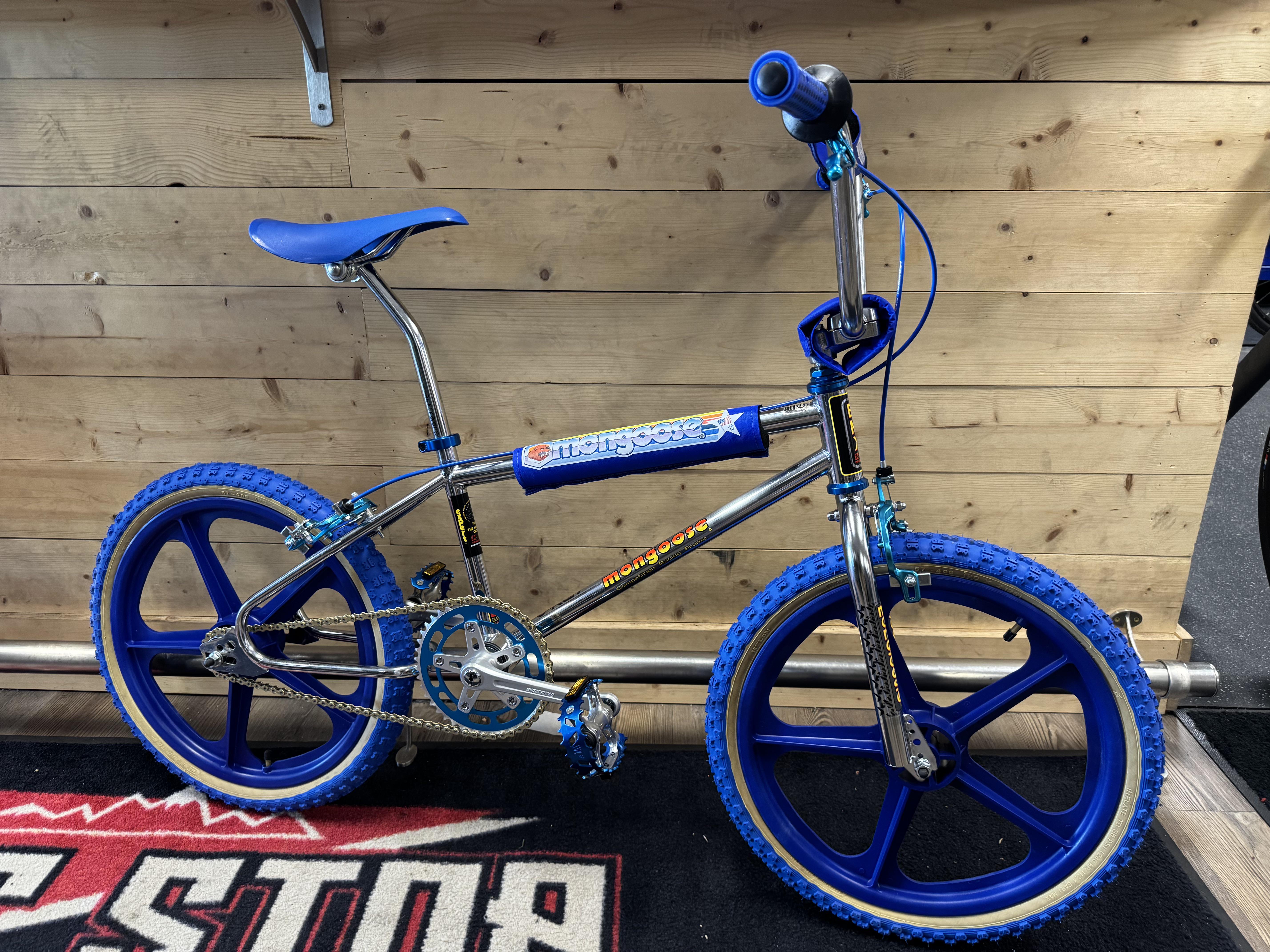 オールドスクール Mongoose BMX 1983 Mongoose Expert。 : r/Bikeporn