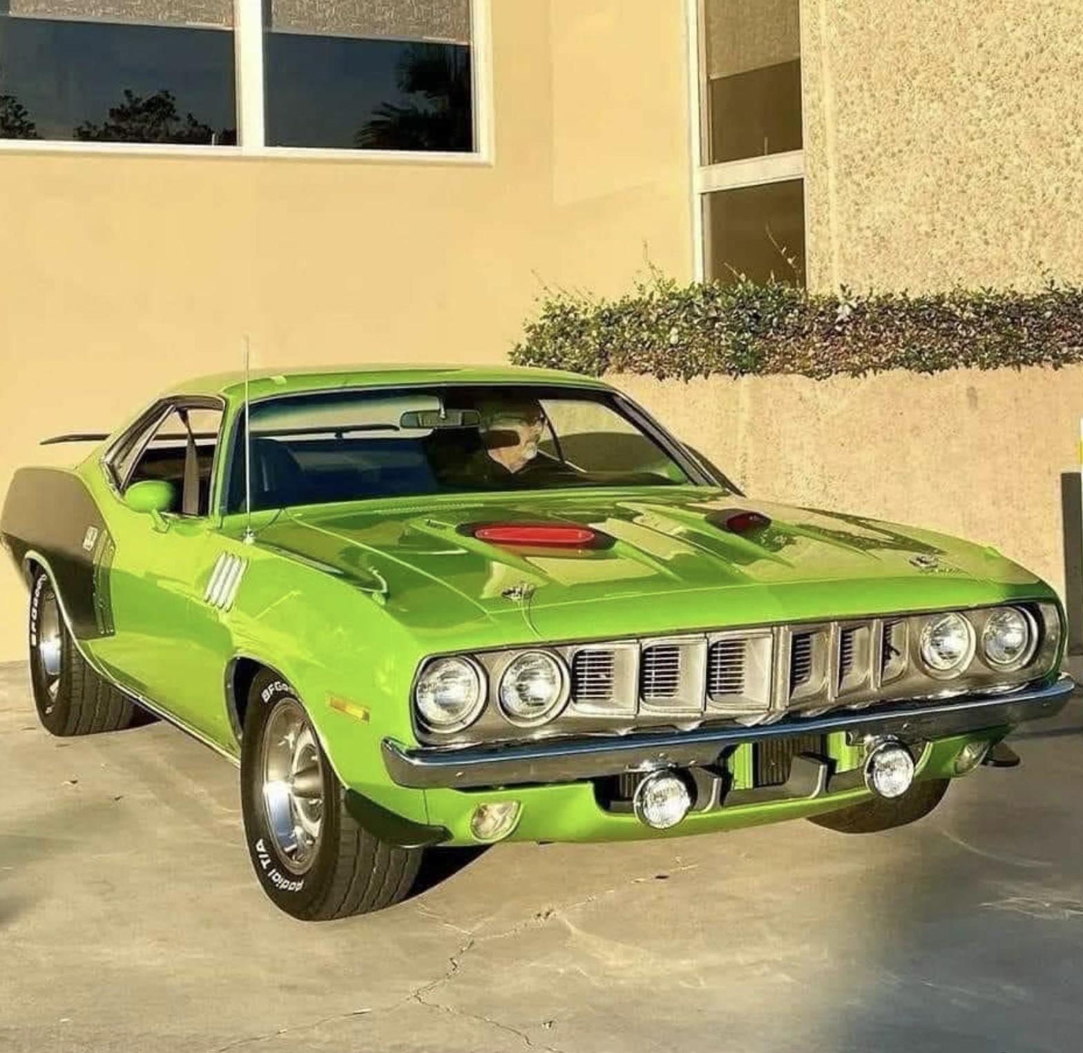 1971年プリムス・バラクーダ : r/classiccars