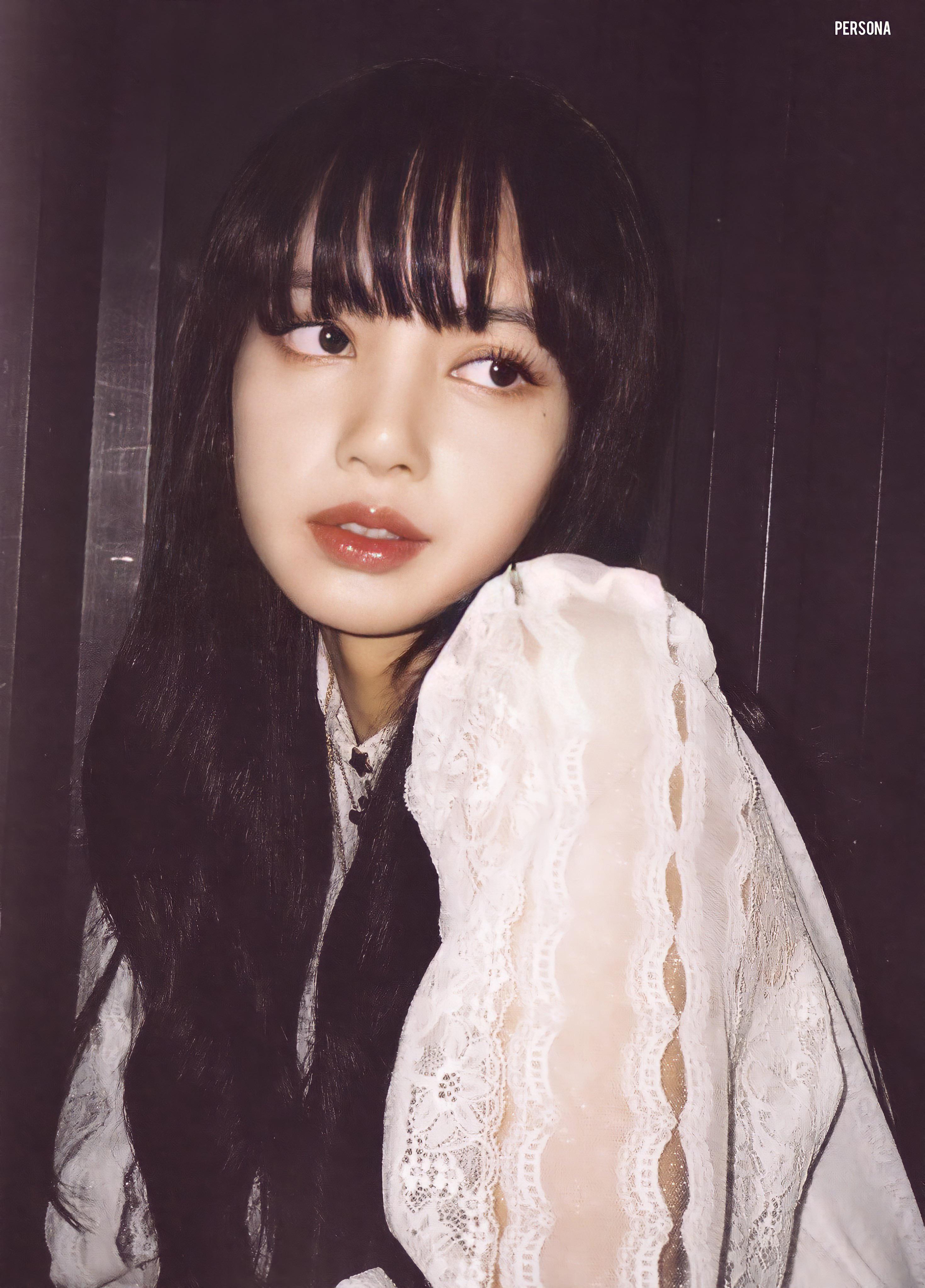 210509 LISA 0327 PHOTOBOOK VOL.2 [SCANS Part 1] : r/BlackPink