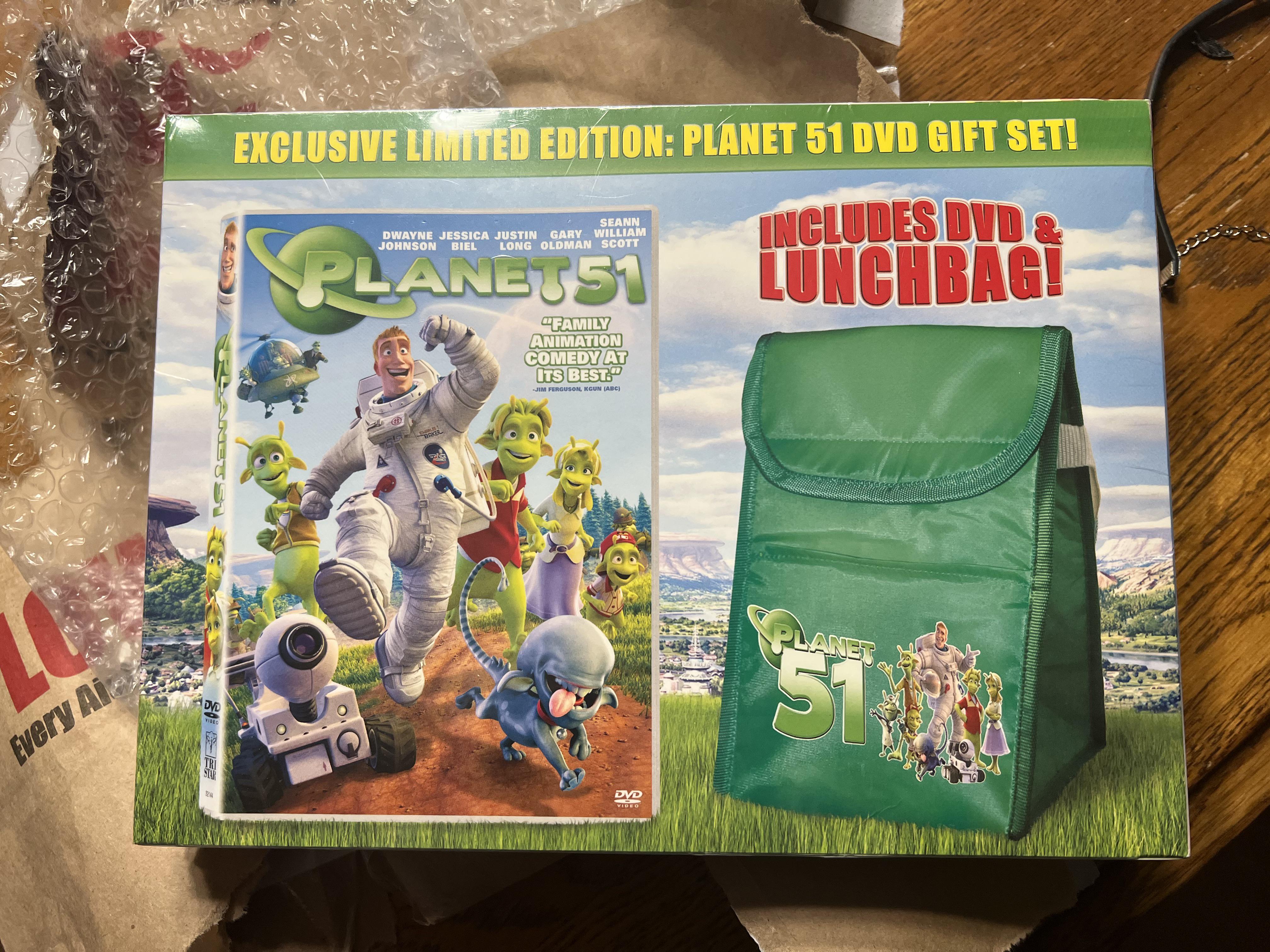 finally…the exclusive limited edition planet 51 dvd gift set