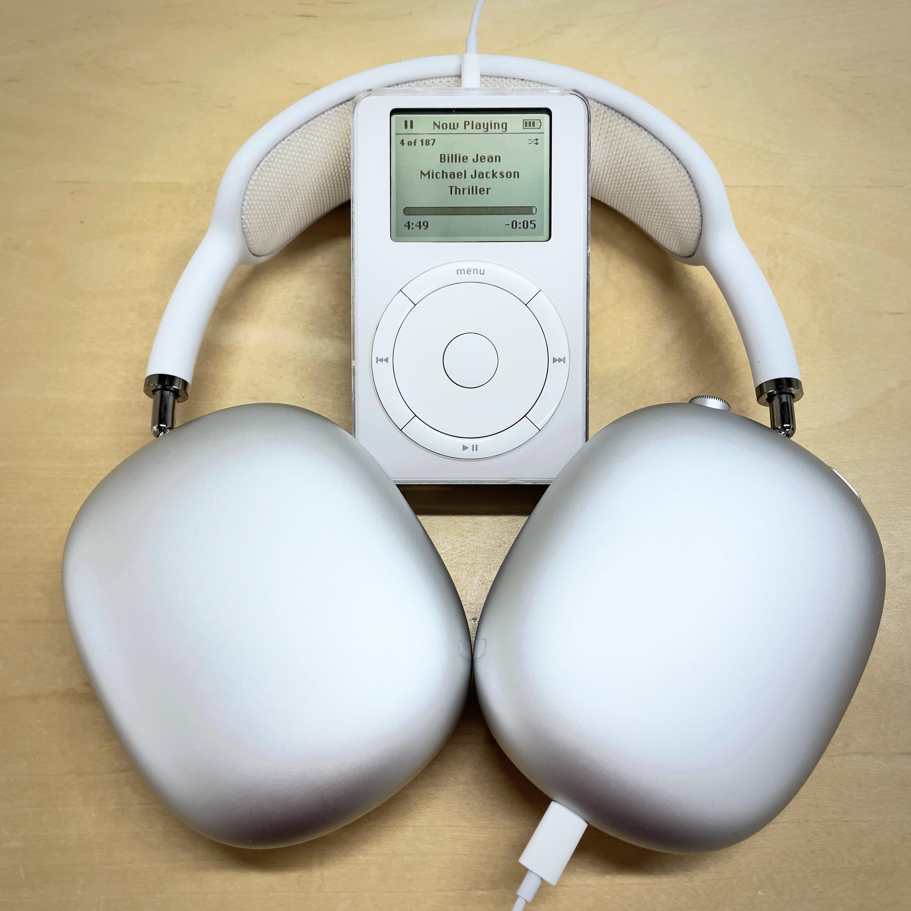 AirPods Max + 1st Gen iPod = Major Nerdflex : r/airpods