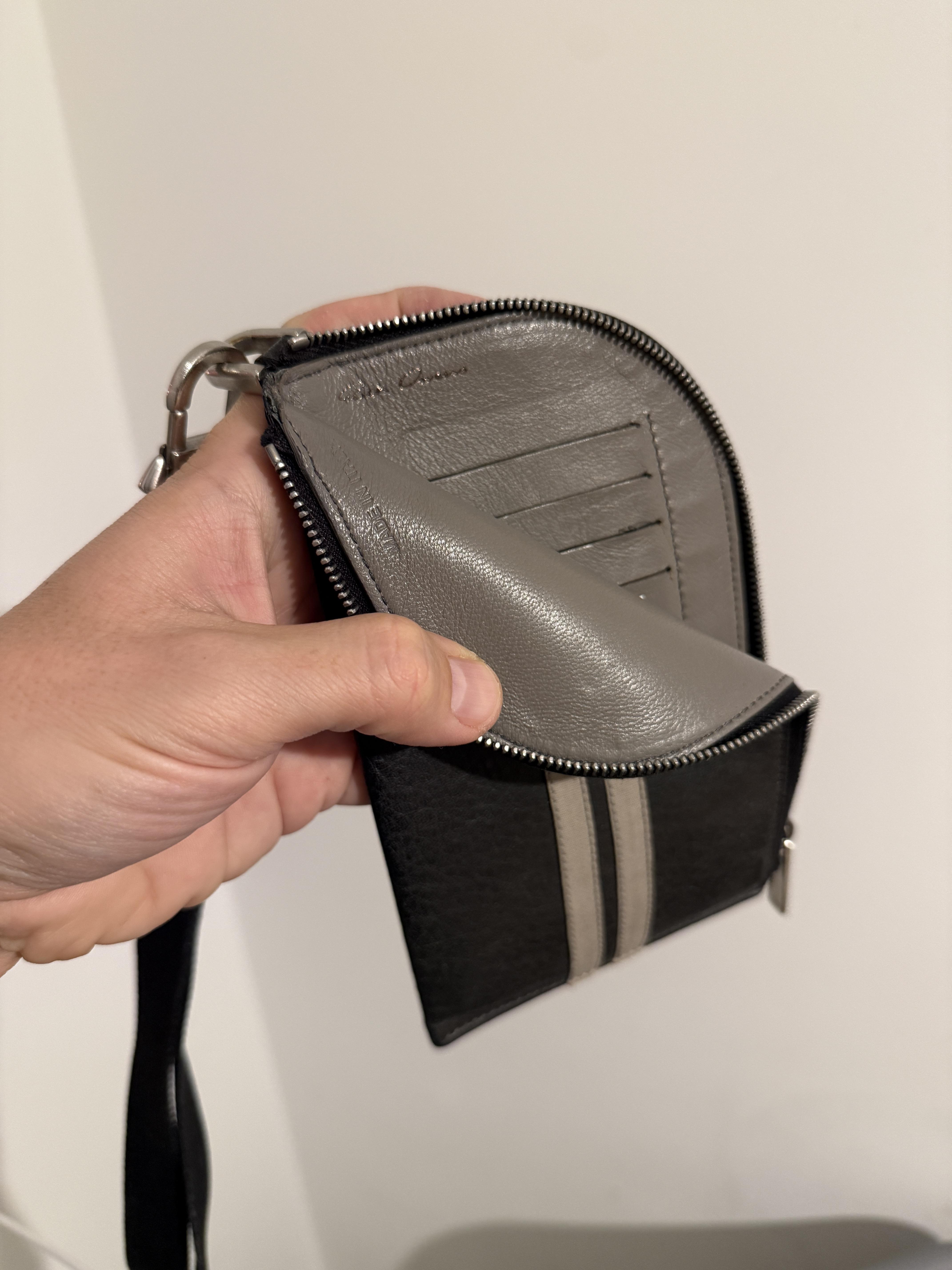 Is the neck wallet useful/worth it? If you have one do you use it