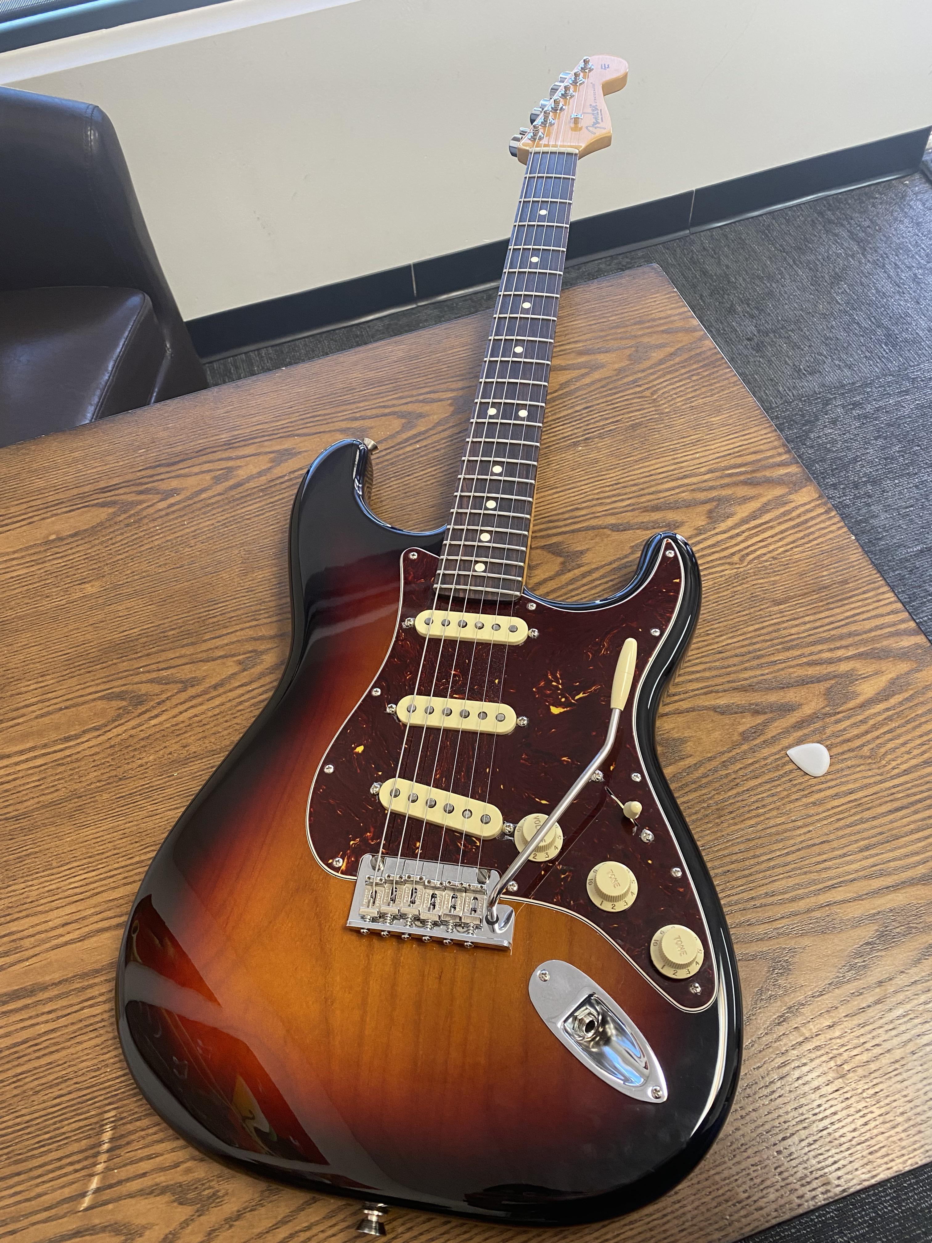 Finally got a sunburst strat! : r/Stratocaster