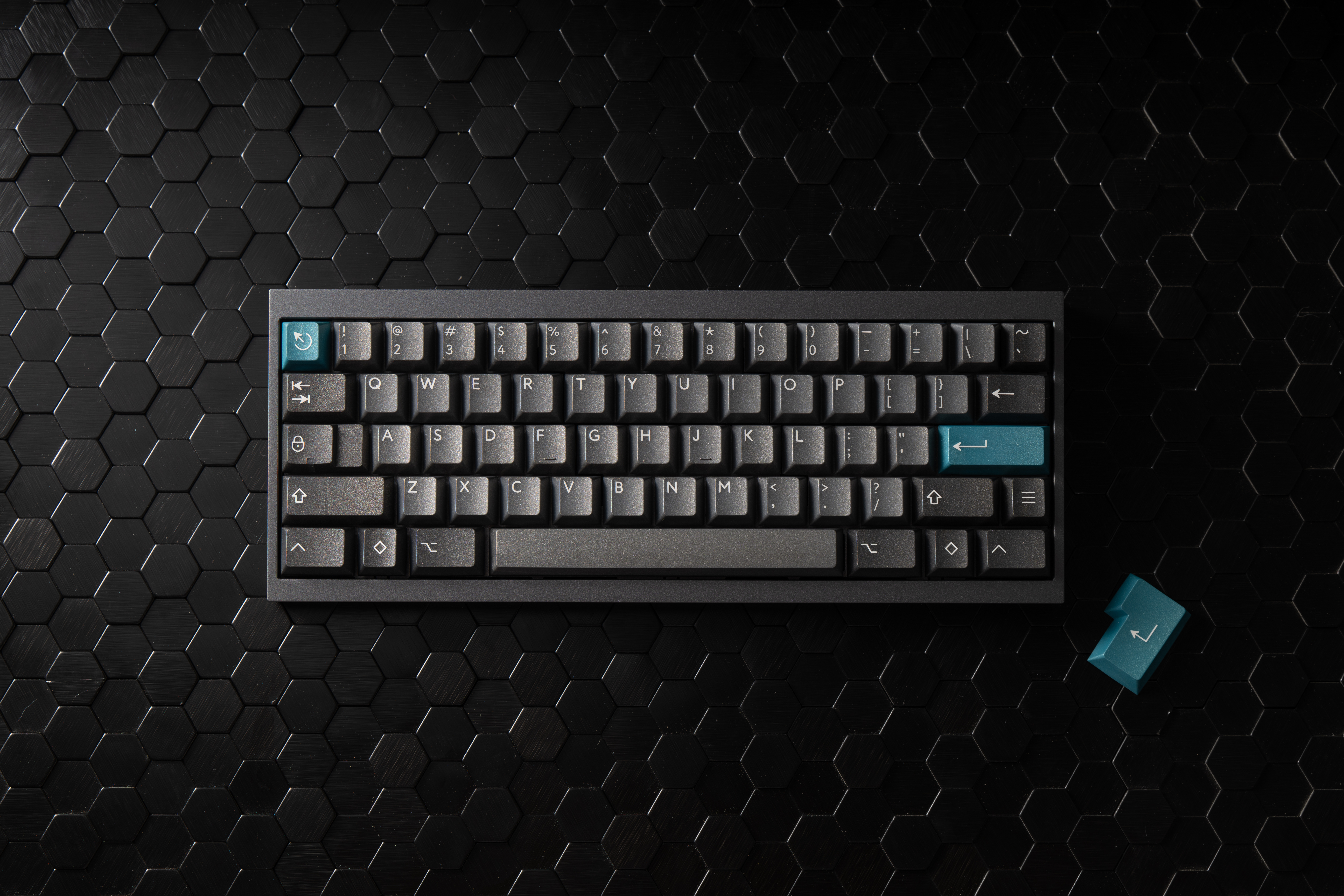 PBTfans Iron Dolch – KBDfans® Mechanical Keyboards Store