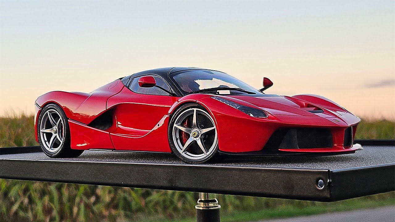 Ferrari LaFerrari 1:18 BBR Models - YouTube