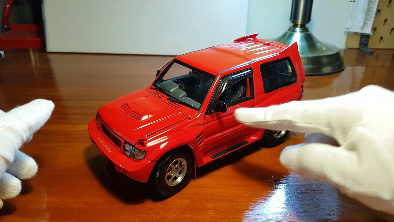 Autoart 1/18 MItsubishi Pajero Evolution Review オートアート