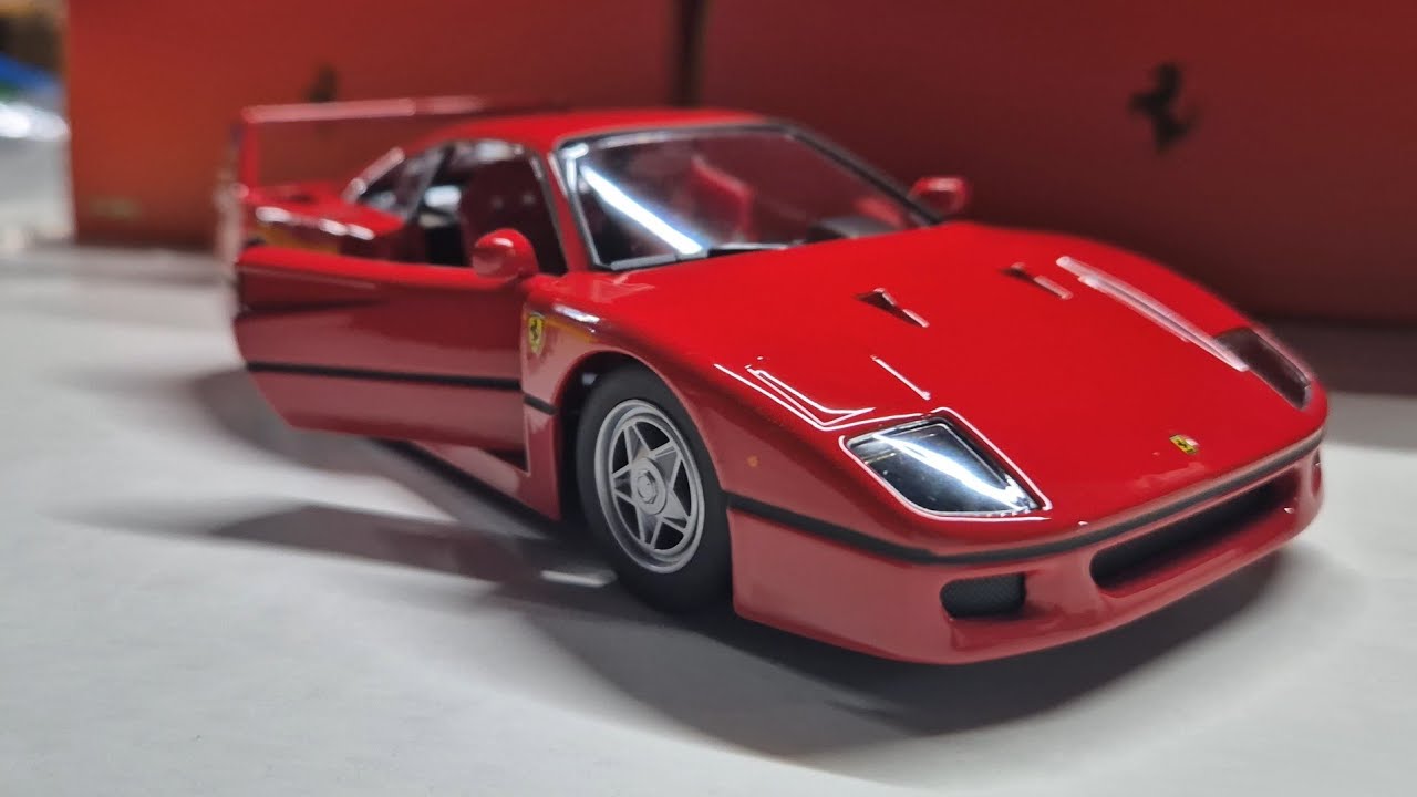 Unboxing Of Ferrari F40 1/24 By Bburago. hobbytoys.co - YouTube