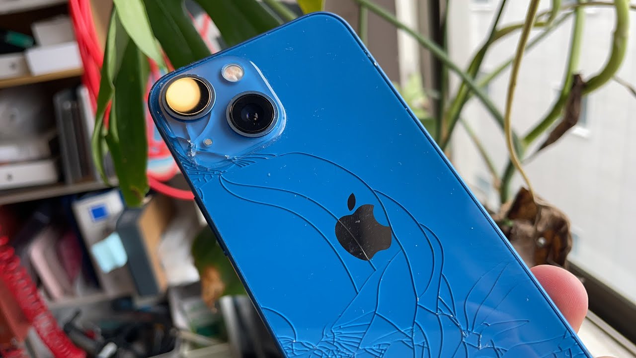 iPhone 13 mini バックパネル割れ交換修理 - YouTube