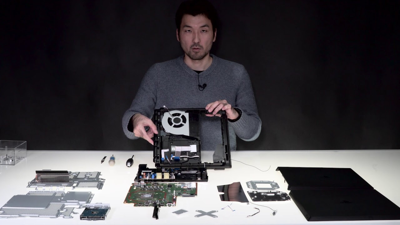 PlayStation 4 Pro“ 分解映像 - YouTube