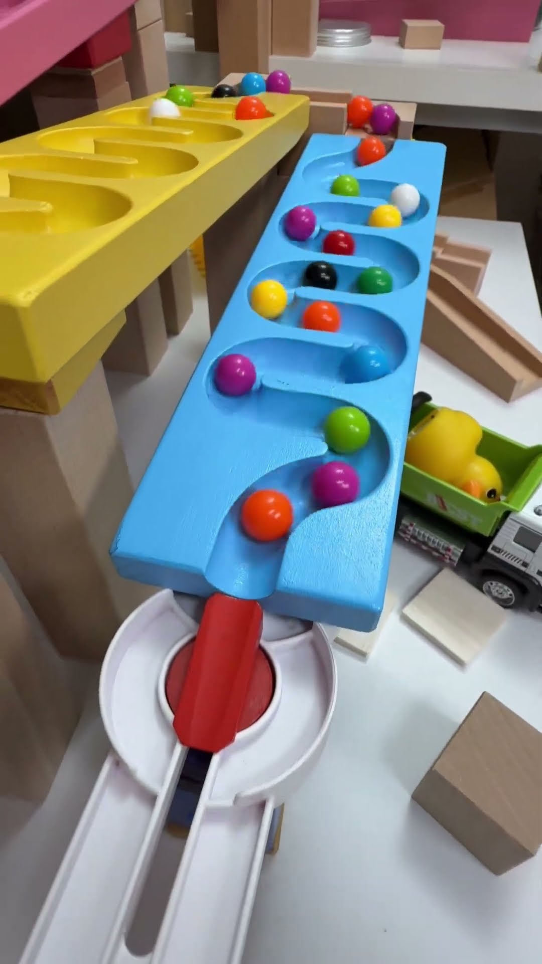 マーブルランレース HABAスロープ 虹色の階段 #マーブルラン