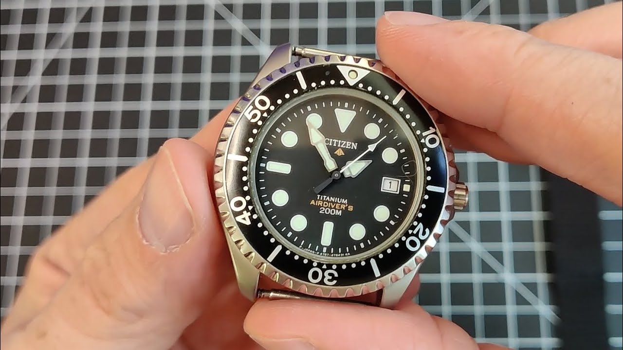 Titanium Citizen Professional Diver from 1995 - YouTube