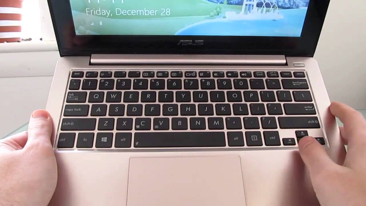 Asus VivoBook X202e Windows 8 touchscreen notebook review - YouTube