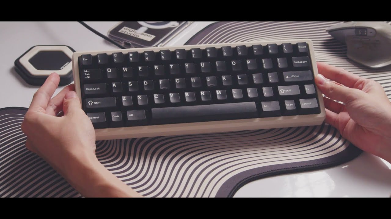 Frog mini leggera // Carbon Fiber Plate // Geon Raw HE Switch